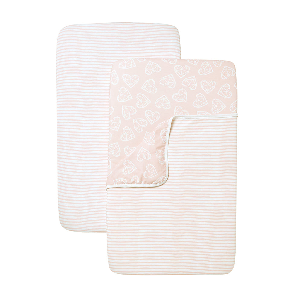 Shnuggle air crib bedding set in pink