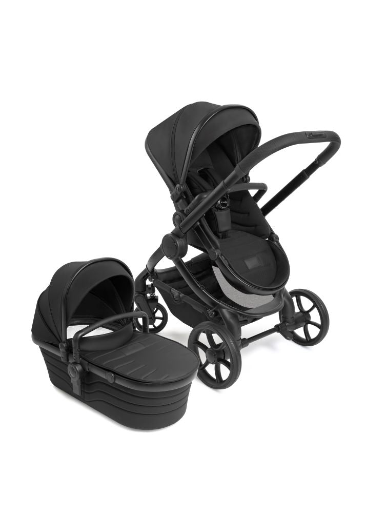 iCandy Peach 7 STUDIO pushchair complete with accessories