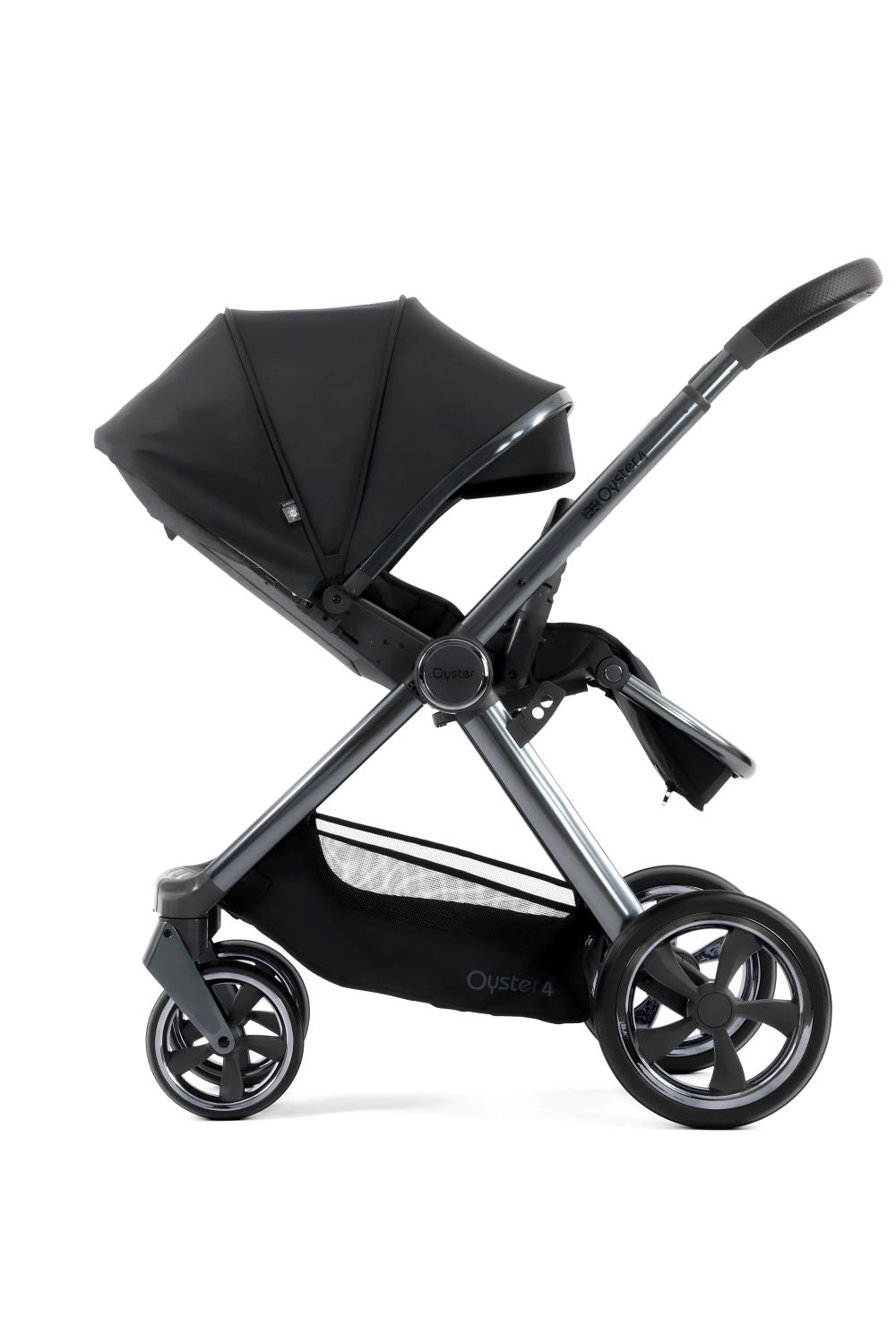Oyster 4 Stroller in Carbonite