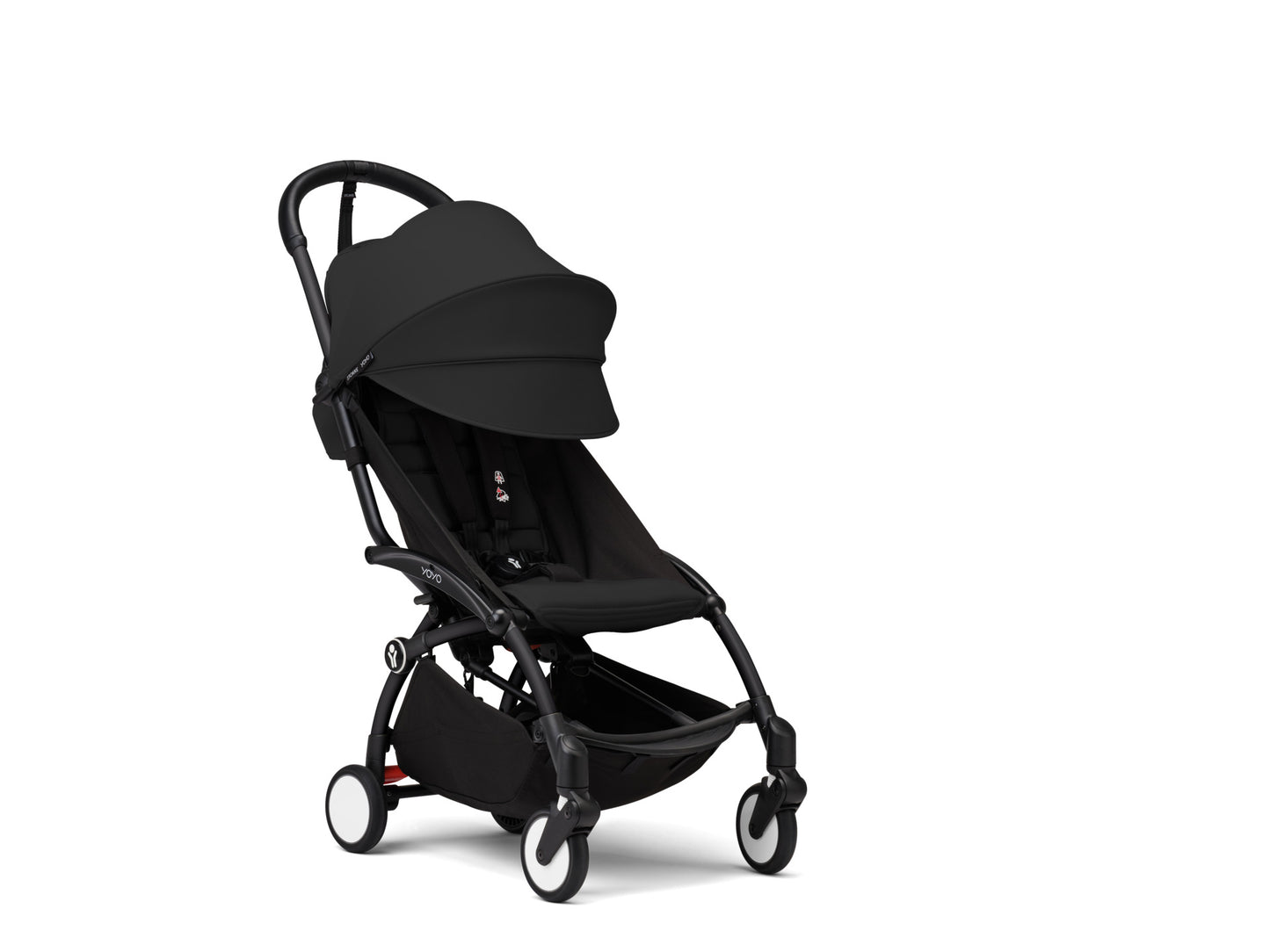 YoYo3 stroller with black chassis and black colour pack.