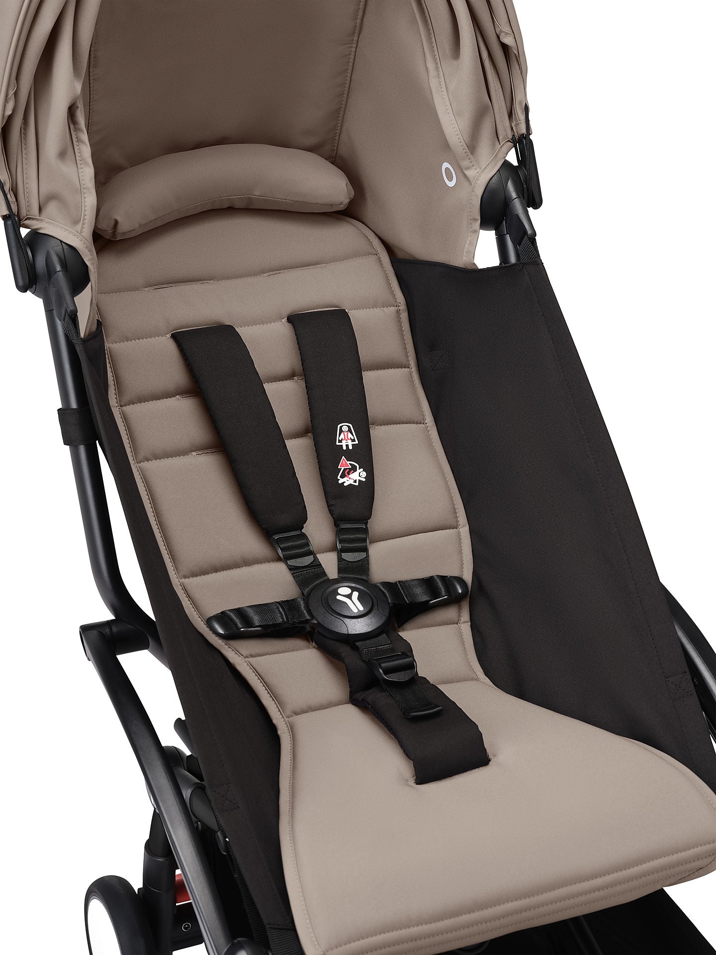 YoYo3 stroller with black chassis and taupe colour pack.