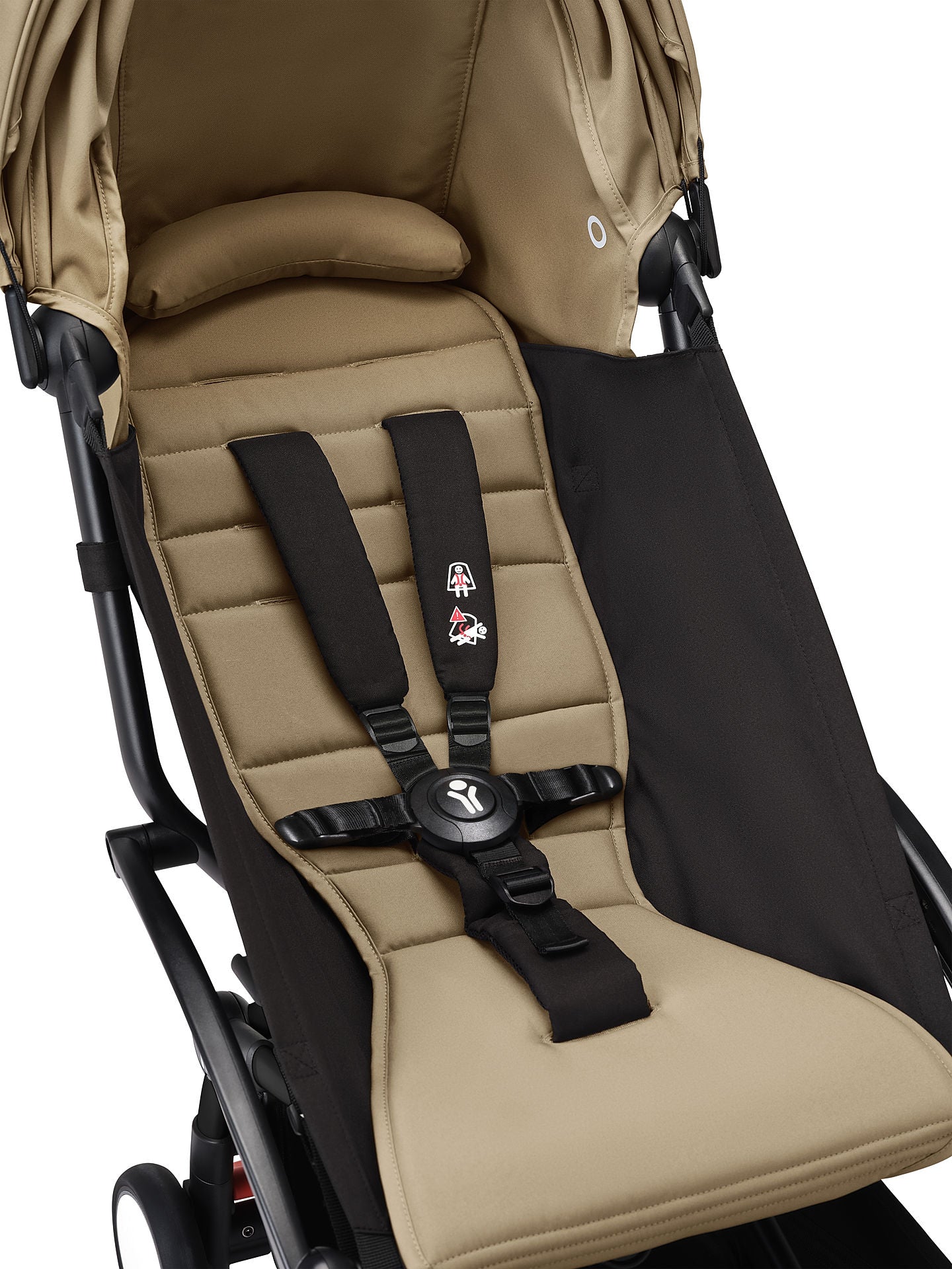 YoYo3 stroller with black chassis and toffee colour pack.