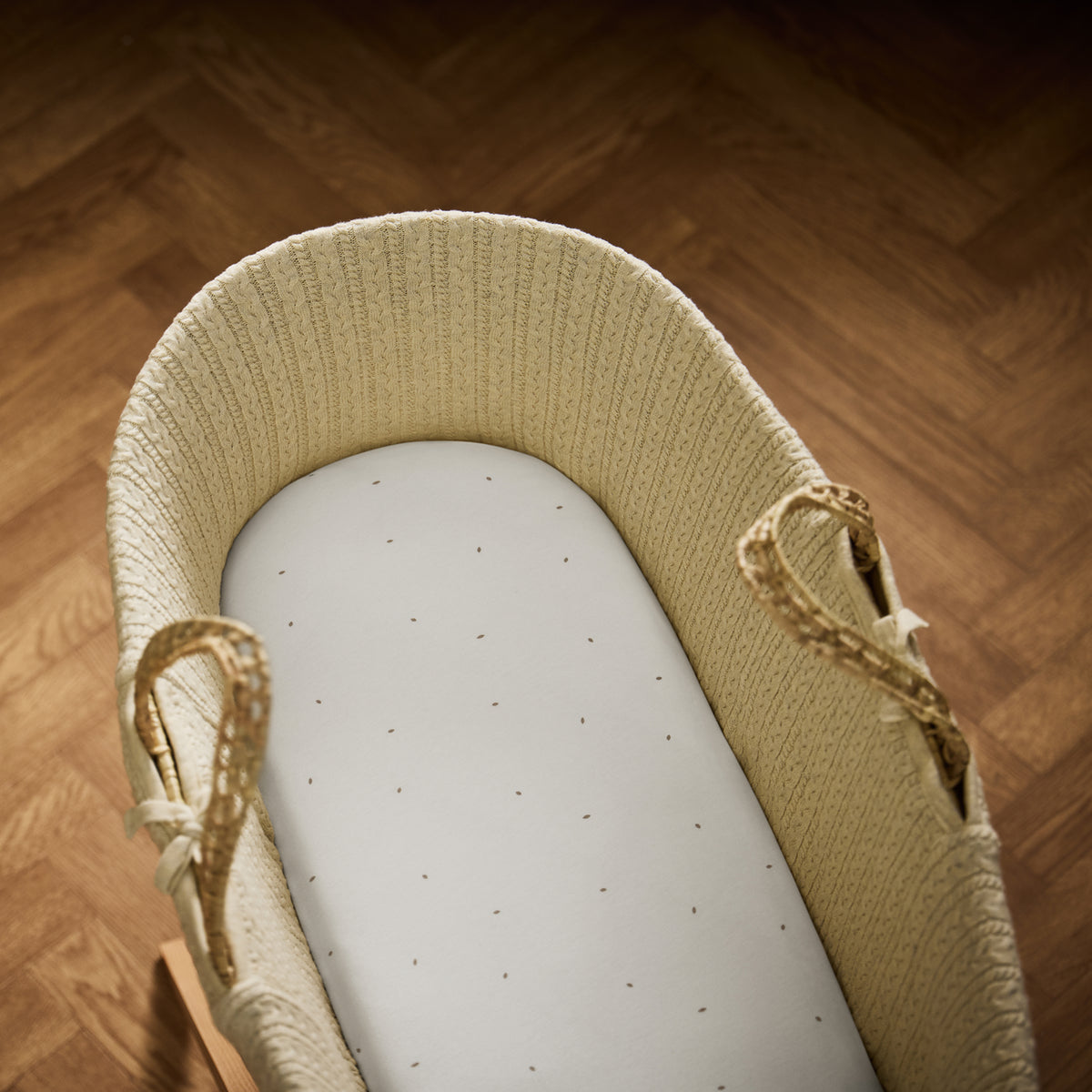 Little green sheep organic cotton moses basket/pram fitted sheets in white colour with truffle brown dots.