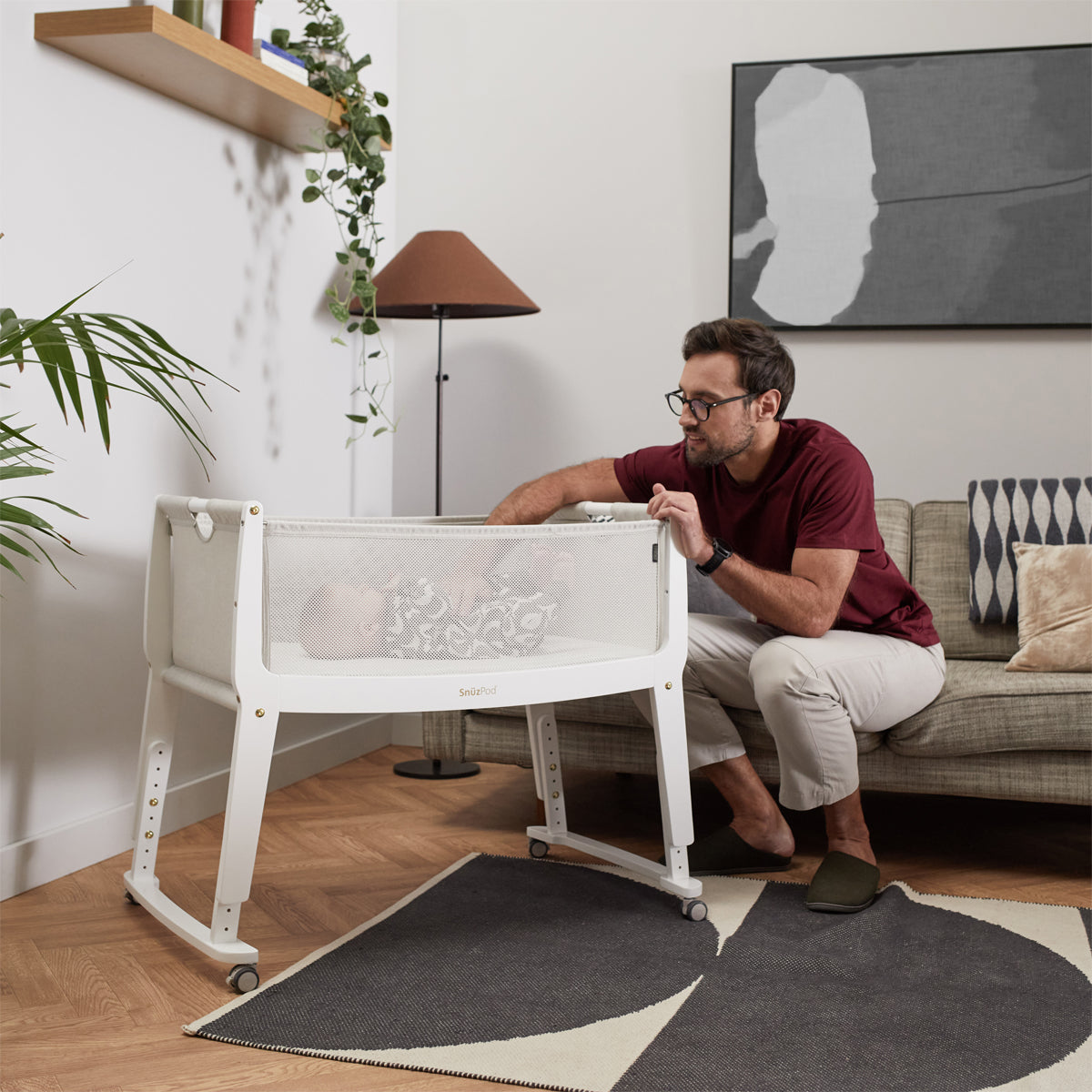 SnuzPod Studio bedside crib in Paris White colour.