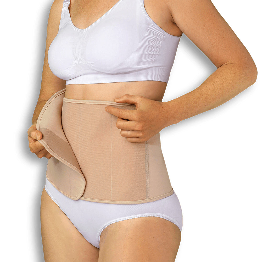 A supportive waist belt, ideal for shaping and comfort after childbirth.