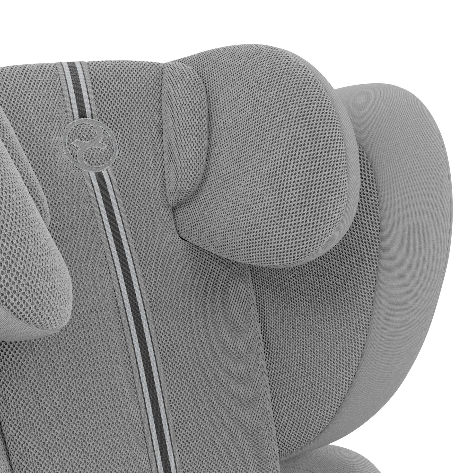Cybex Solution G2 in Stone Grey Plus