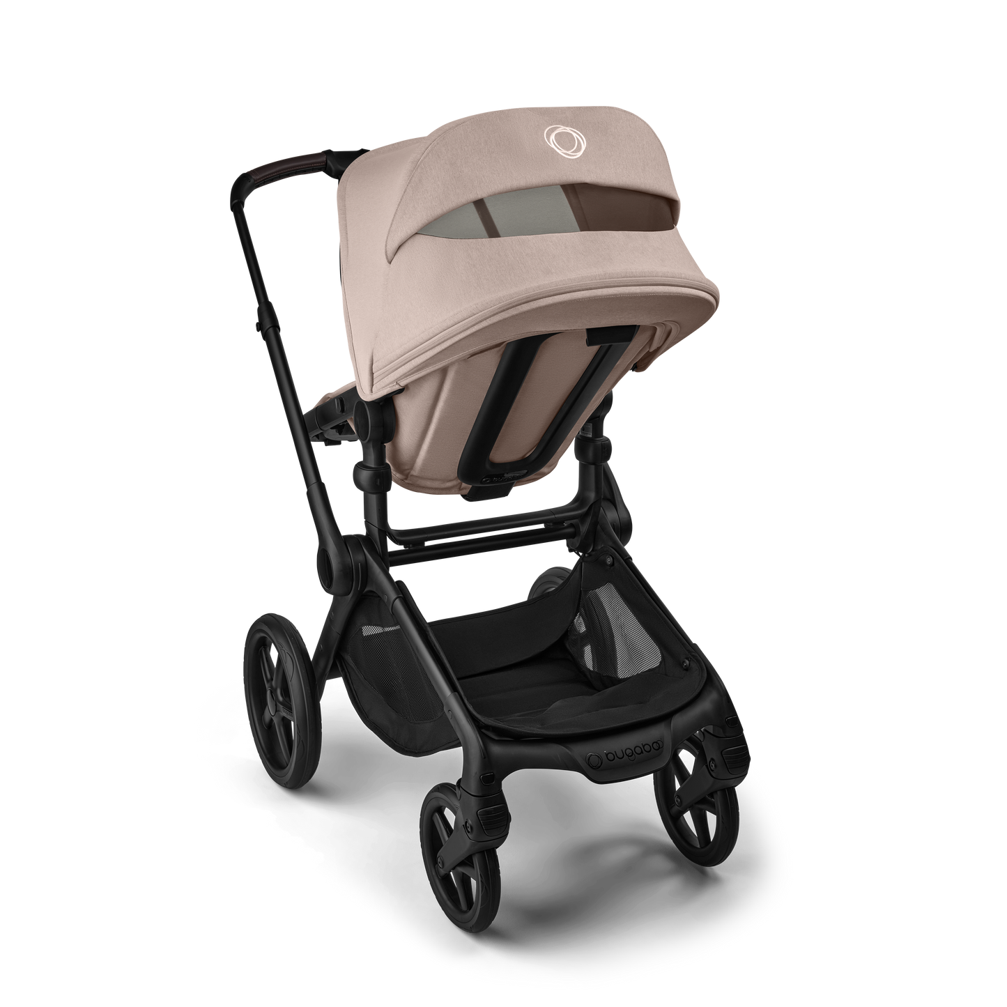 The desert taupe Bugaboo Fox5 pushchair, equipped with a seat and carrycot fabric, offers a compact fold for all-terrain use.