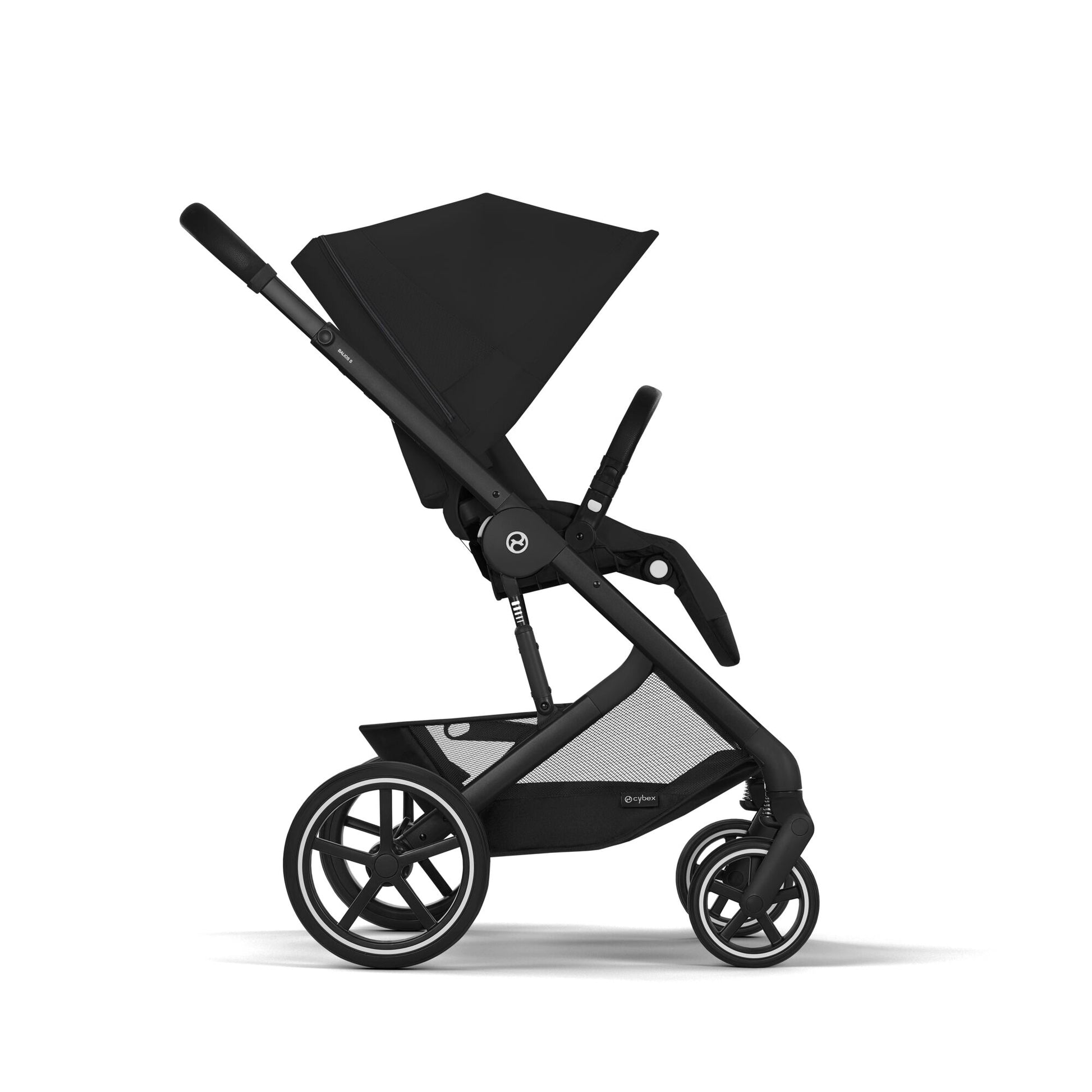 Balios pushchair in moon black.