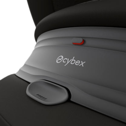 Cybex Pallas G2 in Moon Black Plus