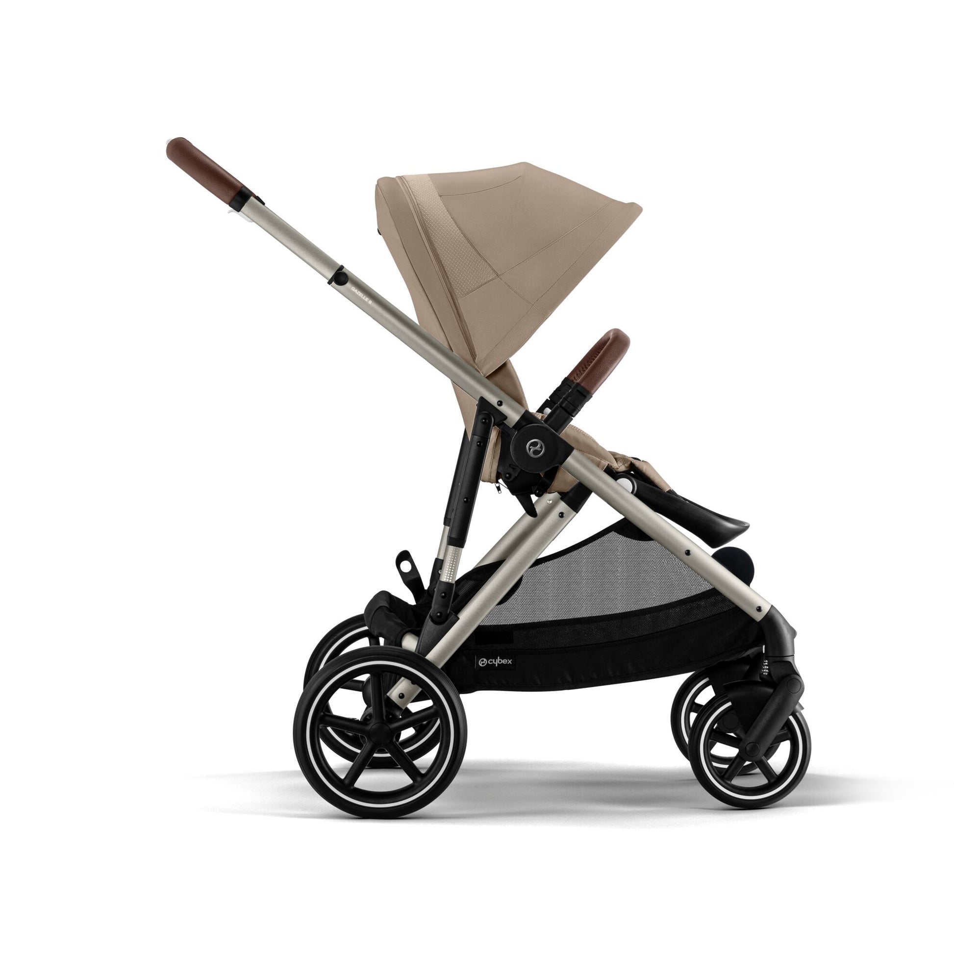 Gazelle pushchair in almond beige.