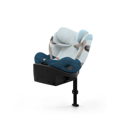 Cybex sirona Si swivel car seat complete with isofix base in opal blue style colour.