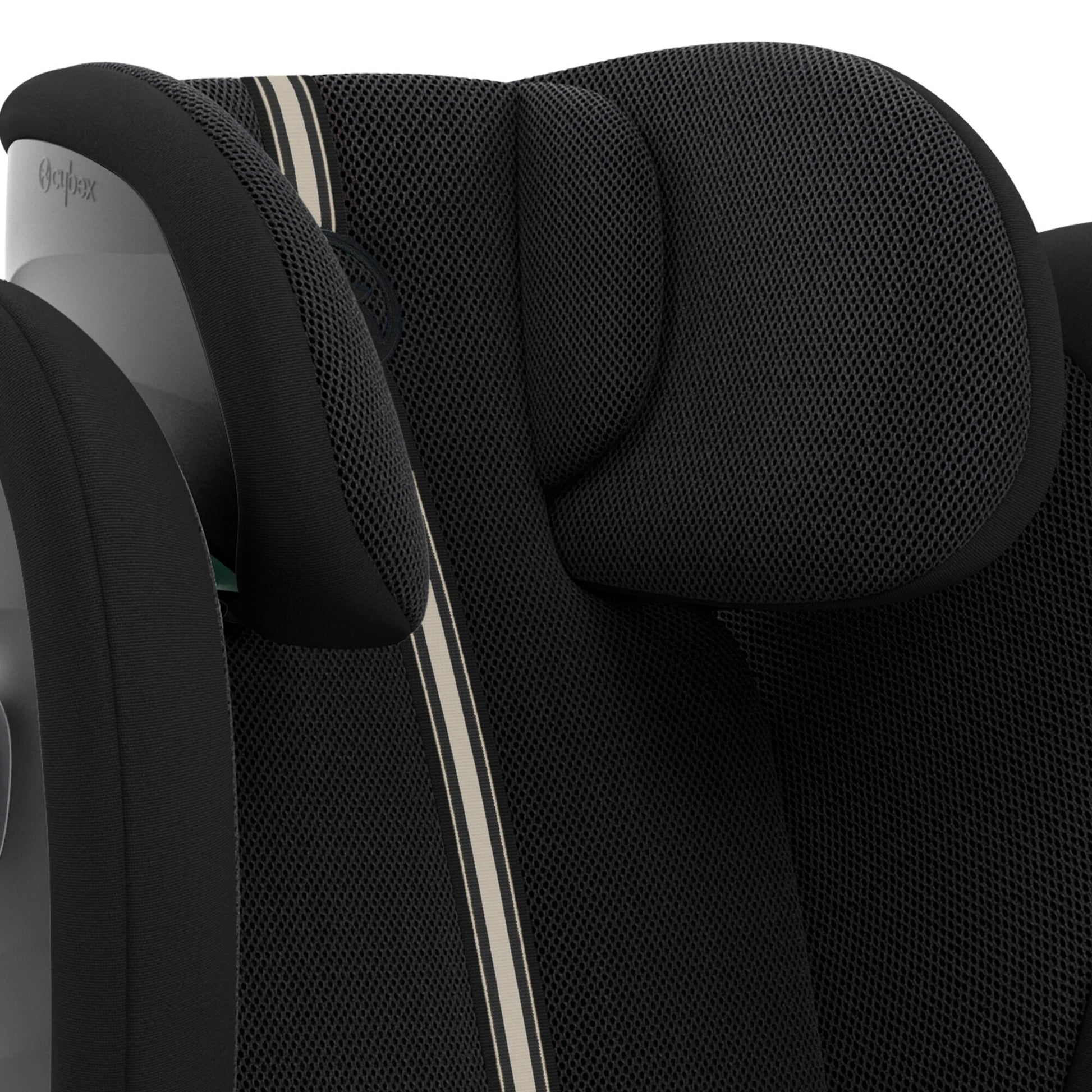 The Solution G car seat in black plus showcasing its design.