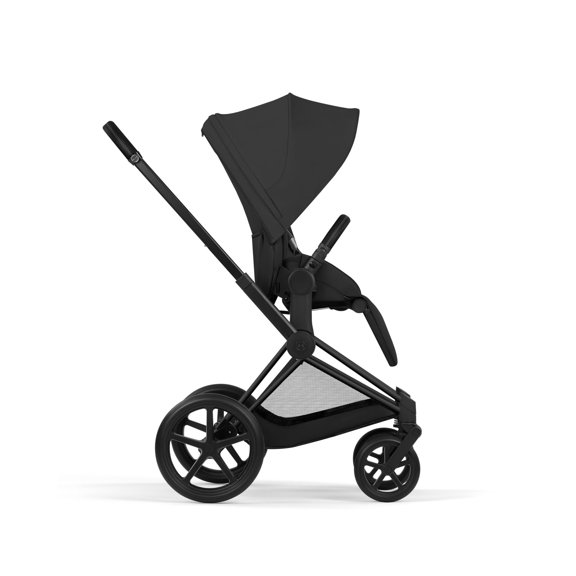Cybex Priam Comfort combo in Sepia black colourway and matt black chassis complete with footmuff.