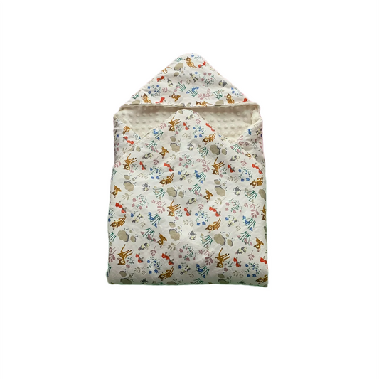 Little loves blanket in Fawn print.
