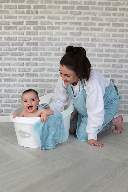 Shnuggle hooded towel in blue