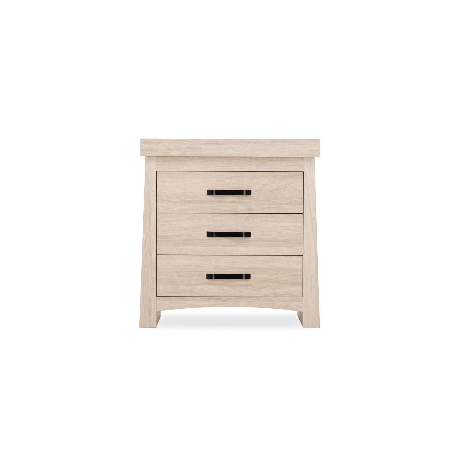 The Isla dresser, featuring an ash finish and stylish black handles, is a perfect blend of modern and traditional design, making it a versatile addition to any nursery.