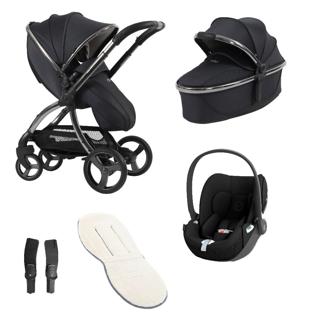 Egg 3 bundle in Carbonite colourway with accessories and cloud t car seat.
