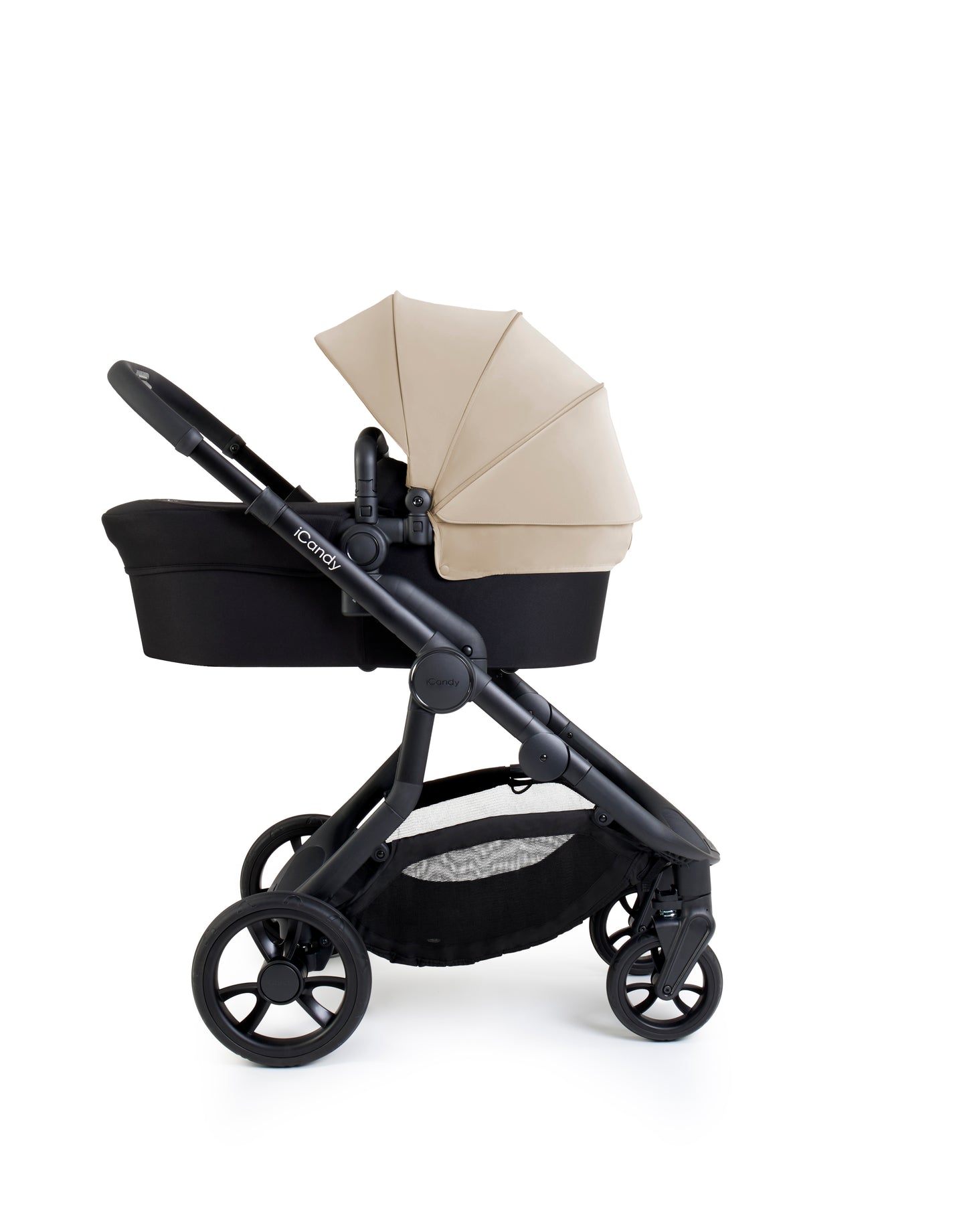 The iCandy Orange 4 in Latte as a complete bundle, showcasing a range of accessories.