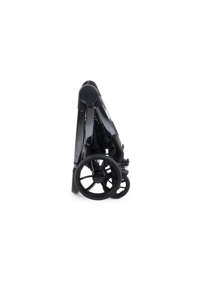  iCandy Peach 7 stroller in Cookie perfect for stylish parents on the go.