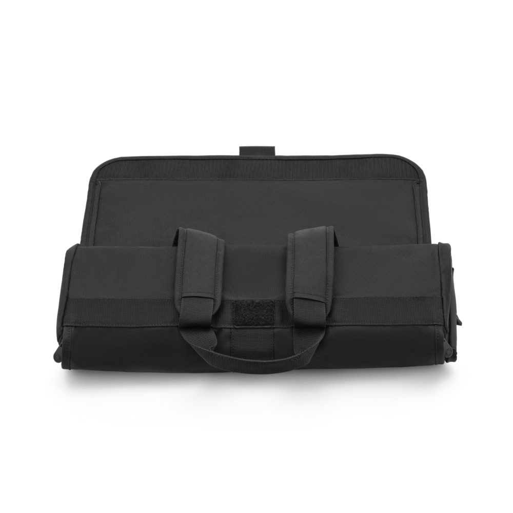 Bugaboo Butterfly transport bag in black and grey.