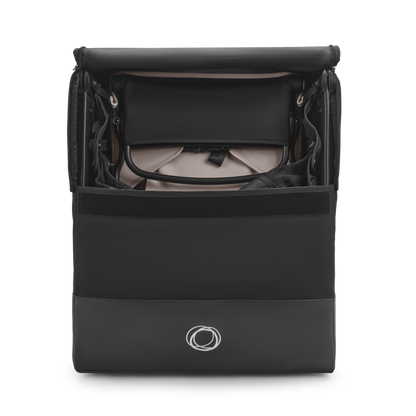 Bugaboo Butterfly transport bag in black and grey.