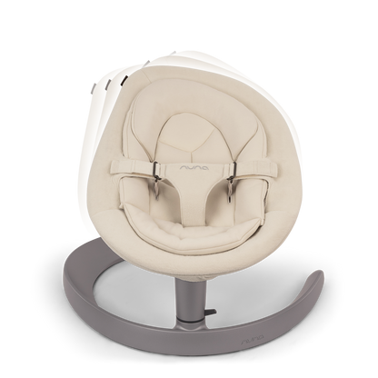 Nuna Leaf Grow bouncer in cloud colourway.