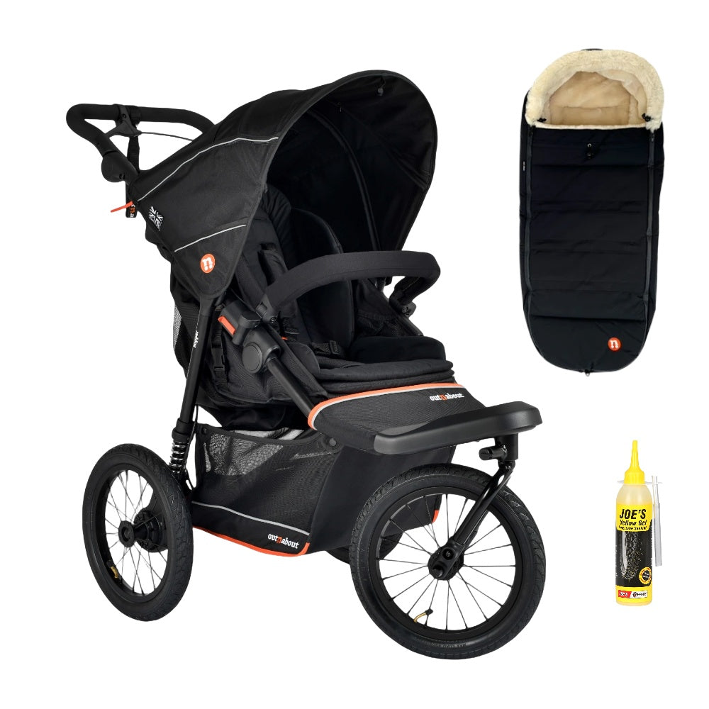Out n About Nipper PLUS V6 Single in Summit Black colour way with 1 footmuff.