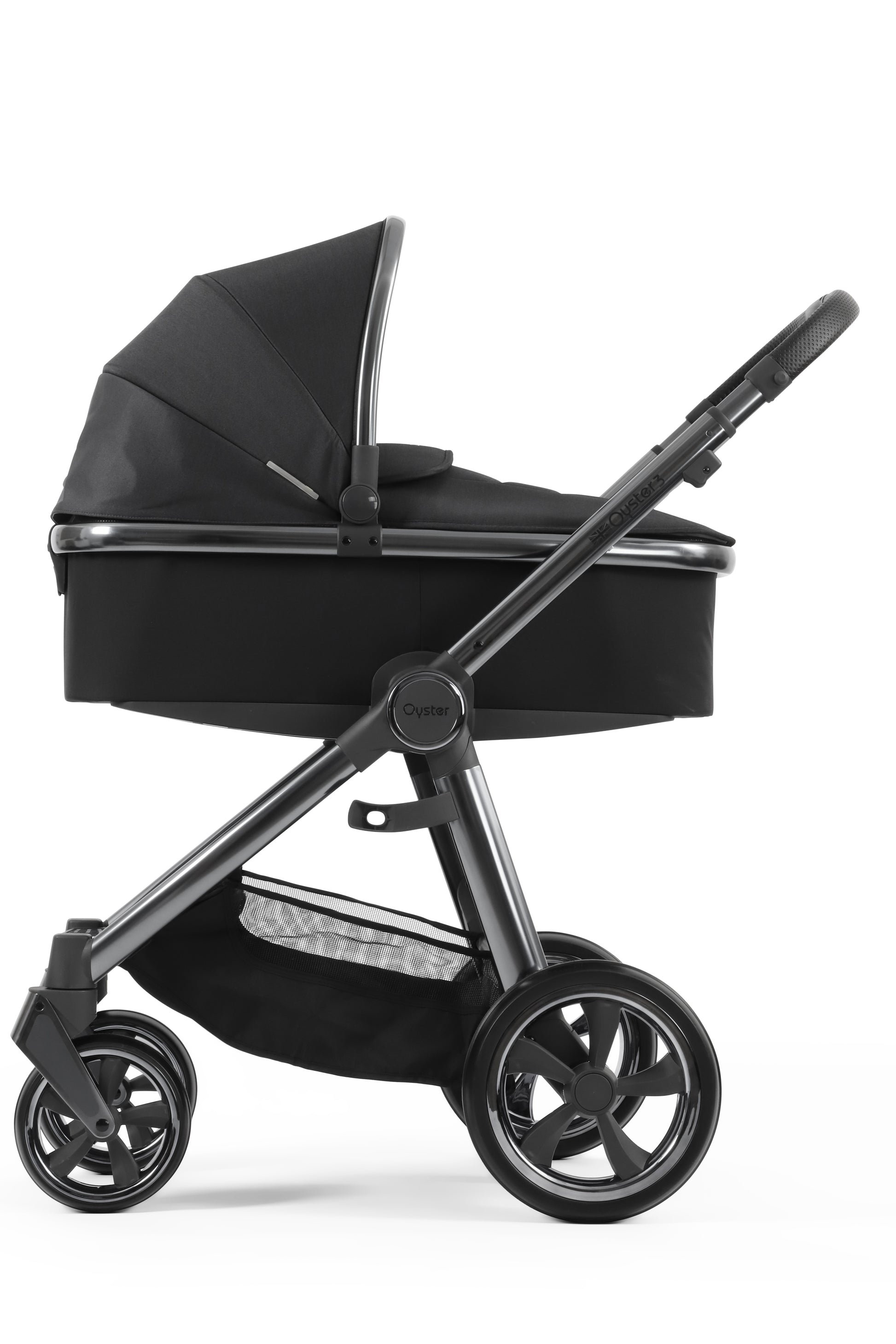 Oyster 3 Stroller in Carbonite with carrycot attached