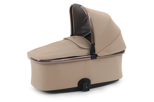 Oyster 4 Carrycot in Fawn Beige colourway.