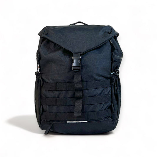 Out n About nipper pack in black colour way.