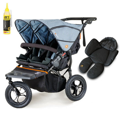 Out N About double nipper in rocksalt grey with 1 newborn insert.