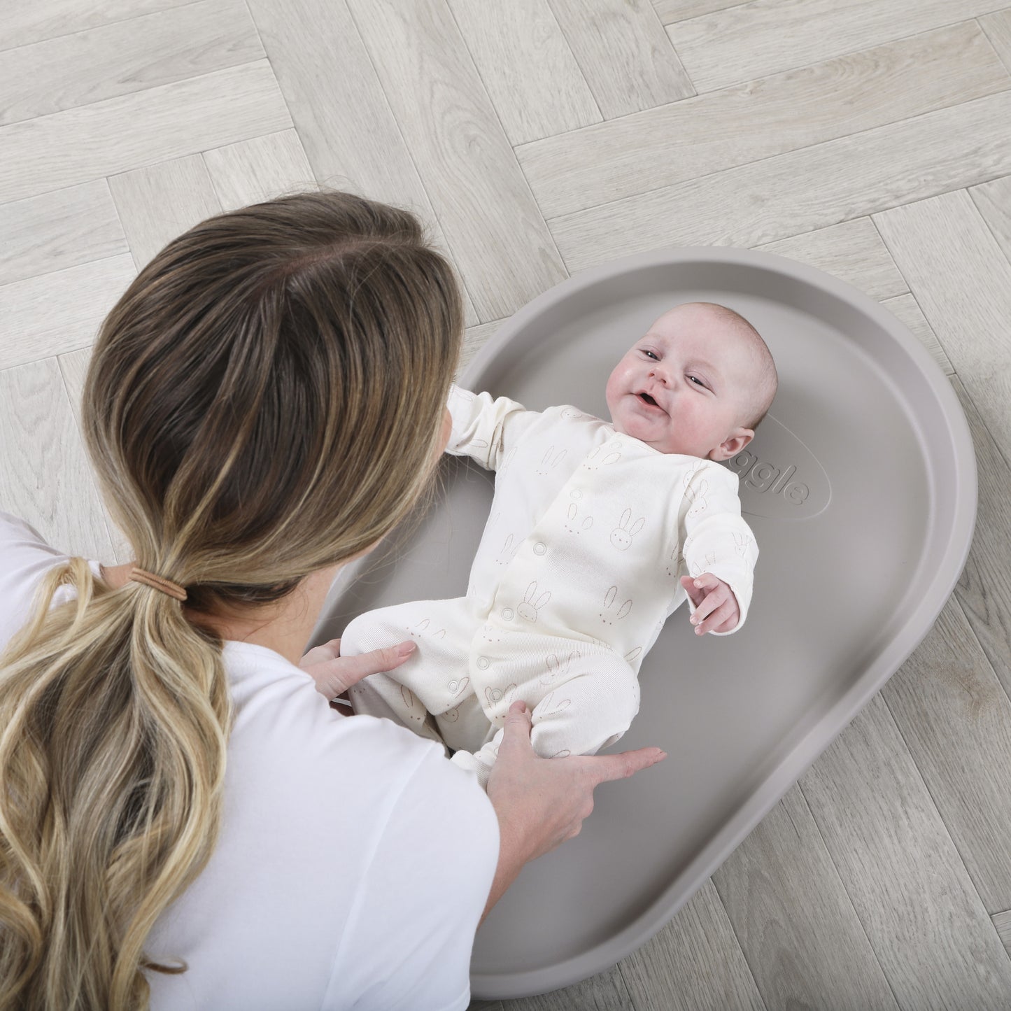 Shnuggle Squishy Changing Mat in  taupe