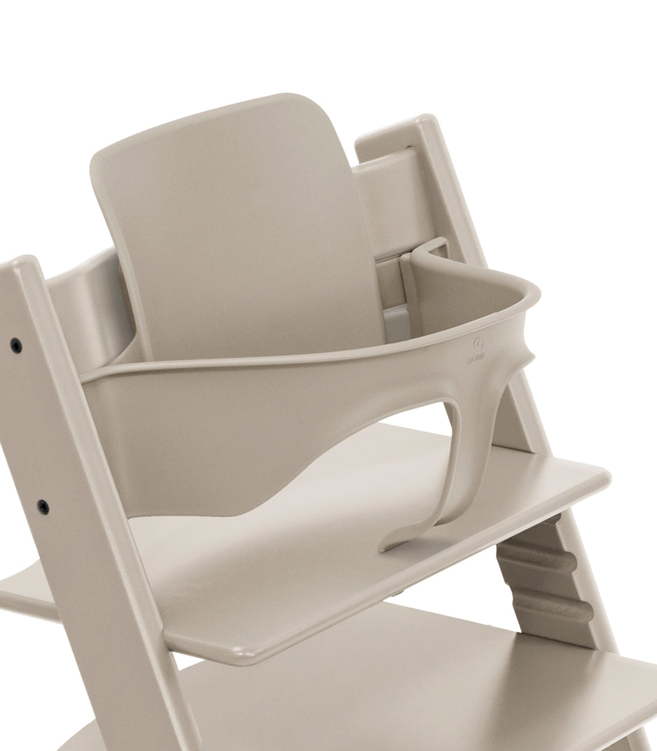 Stokke Babyset V2 in Cashmere Grey colourway.