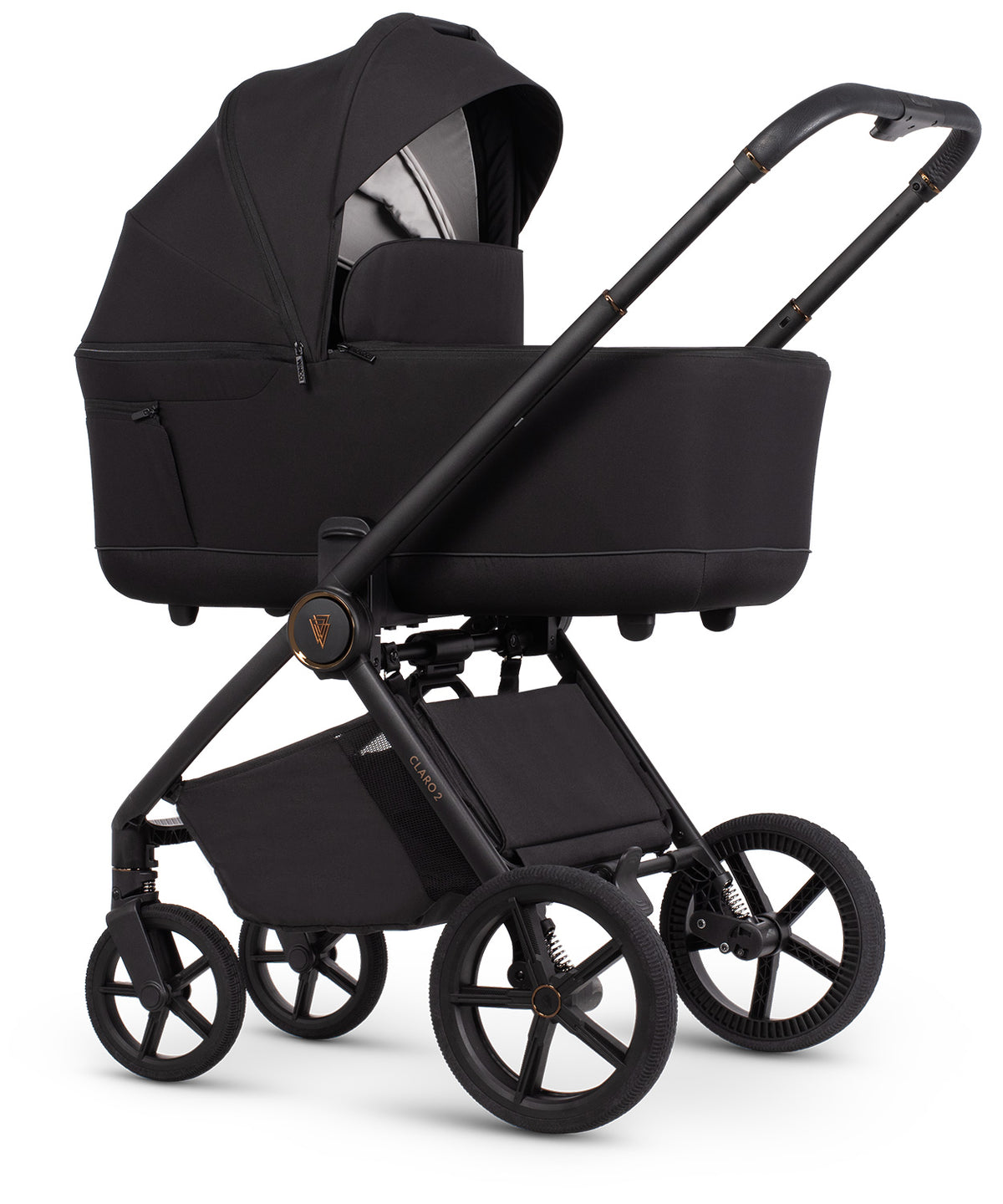 Veicci Claro 2 travel system in noir black with matching accessories, complete with cybex cloud S car seat and isofix base.