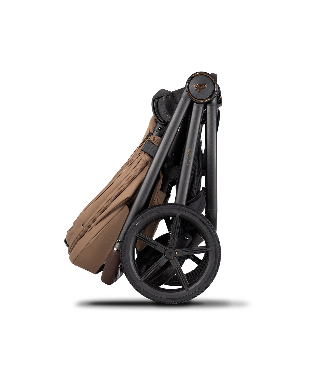 Venicci Claro in Caramel stroller, carrycot and accessories displayed, highlighting a 2-in-1 travel system with mesh ventilation and one-hand folding capability.