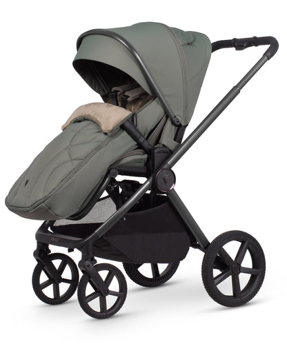 Venicci upline 3 comfort bundle with accessories and tiago car seat in aloe clourway.