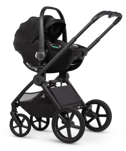 Venicci Upline 3 Luxury Bundle in onyx black colourway, complete with accessories and tiago car seat and base.