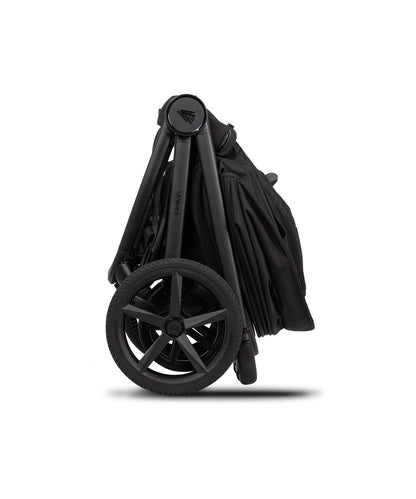 Venicci Upline 3 Luxury Bundle in onyx black colourway, complete with accessories and tiago car seat and base.