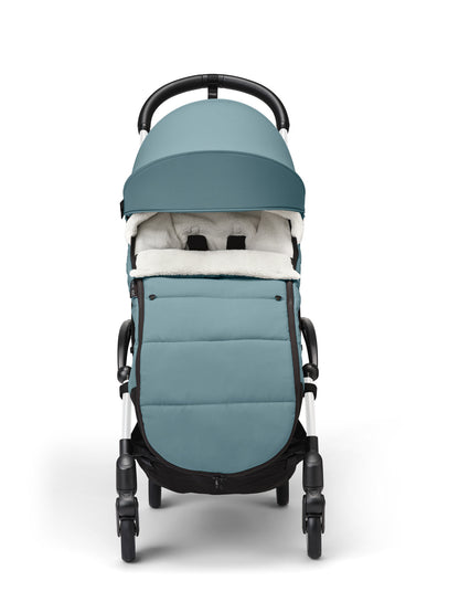 Stokke yoyo footmuff in aqua suitable for use with the yoyo 6+ stroller.