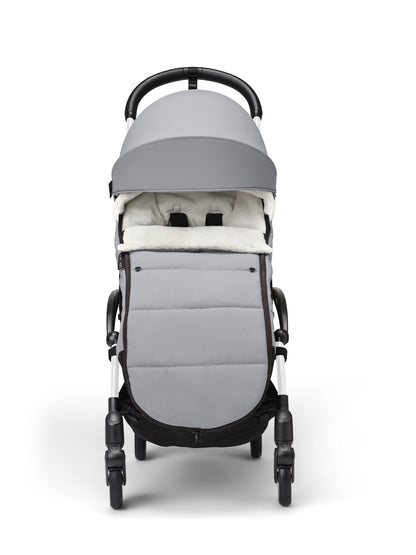 Stokke yoyo footmuff in stone suitable for use with the yoyo 6+ stroller.