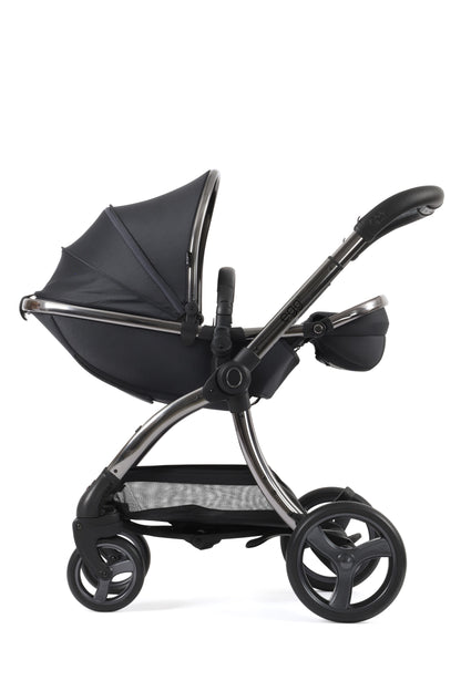 Egg3 Stroller in Carbonite side profile