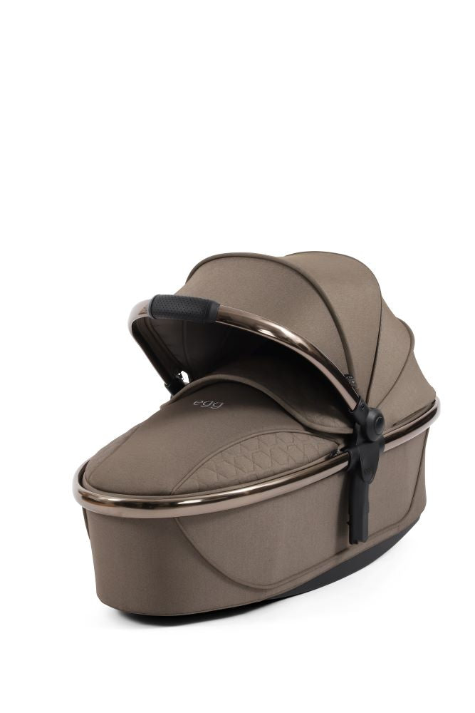 Egg 3 carrycot in mink with hood folded