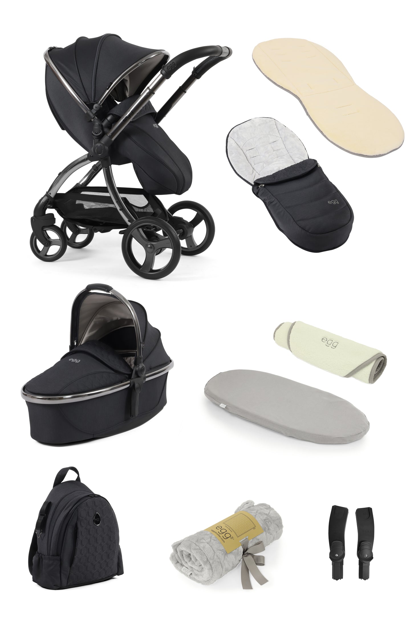 Egg 3 stroller, carrycot and snuggle package accessories in Carbonite.