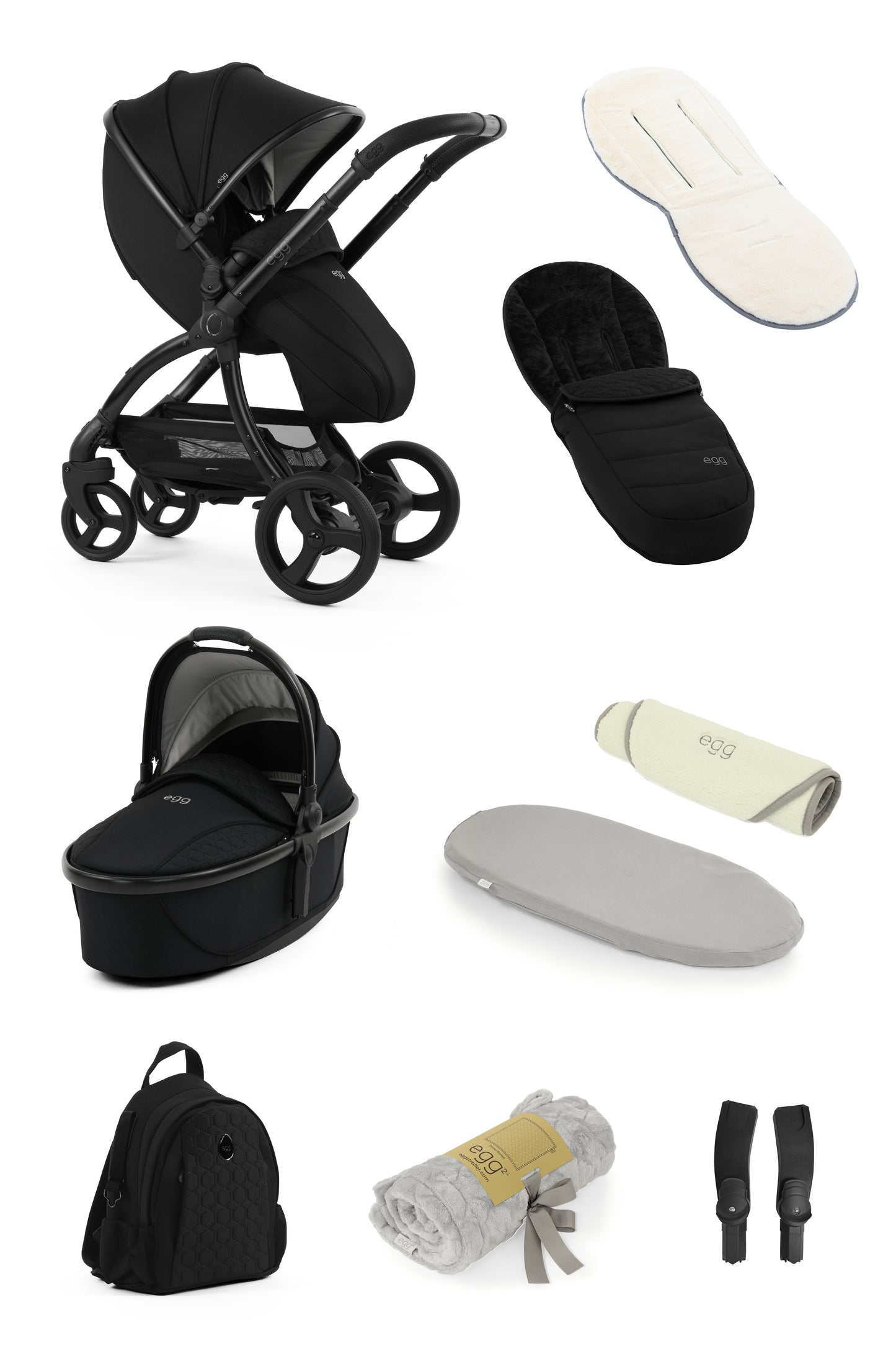 Egg 3 stroller, carrycot and snuggle package accessories in Panther colour.
